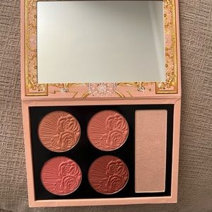 Pat McGrath Divine Blush + Glow face palette